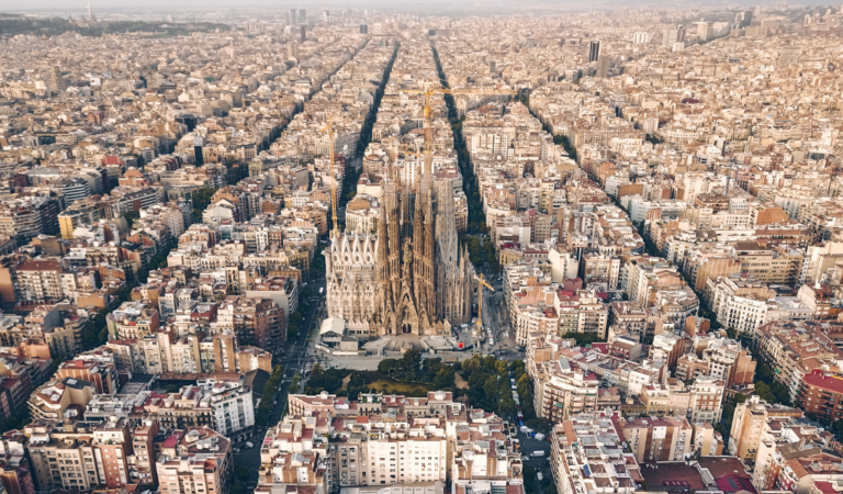 Las Mejores Ciudades para ir de Fiesta en España