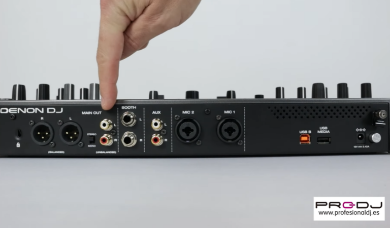 Denon DJ PRIME GO+: Unboxing & Review