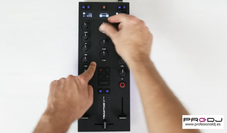 Native Instruments TRAKTOR Z1 MK2: Unboxing & Review